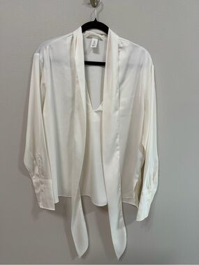 H&M Ivory Satin Tie Neck Long Sleeve Blouse Size Small